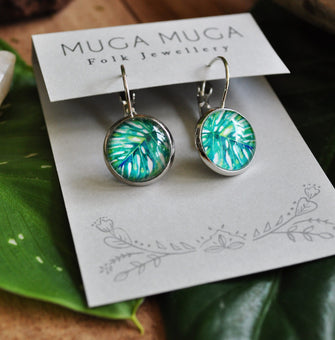 Tropical leaf short glass dangles